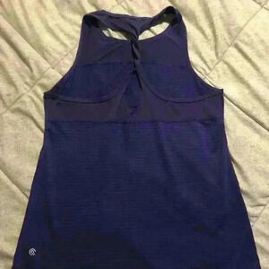 C9 CHAMPION DuoDry‎ Blueish Purple Racerback Twist Back Active Workout Top